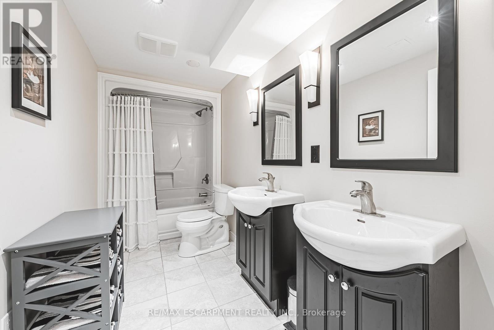 2178 Berwick Drive, Burlington, Ontario  L7M 5C2 - Photo 33 - W13153634