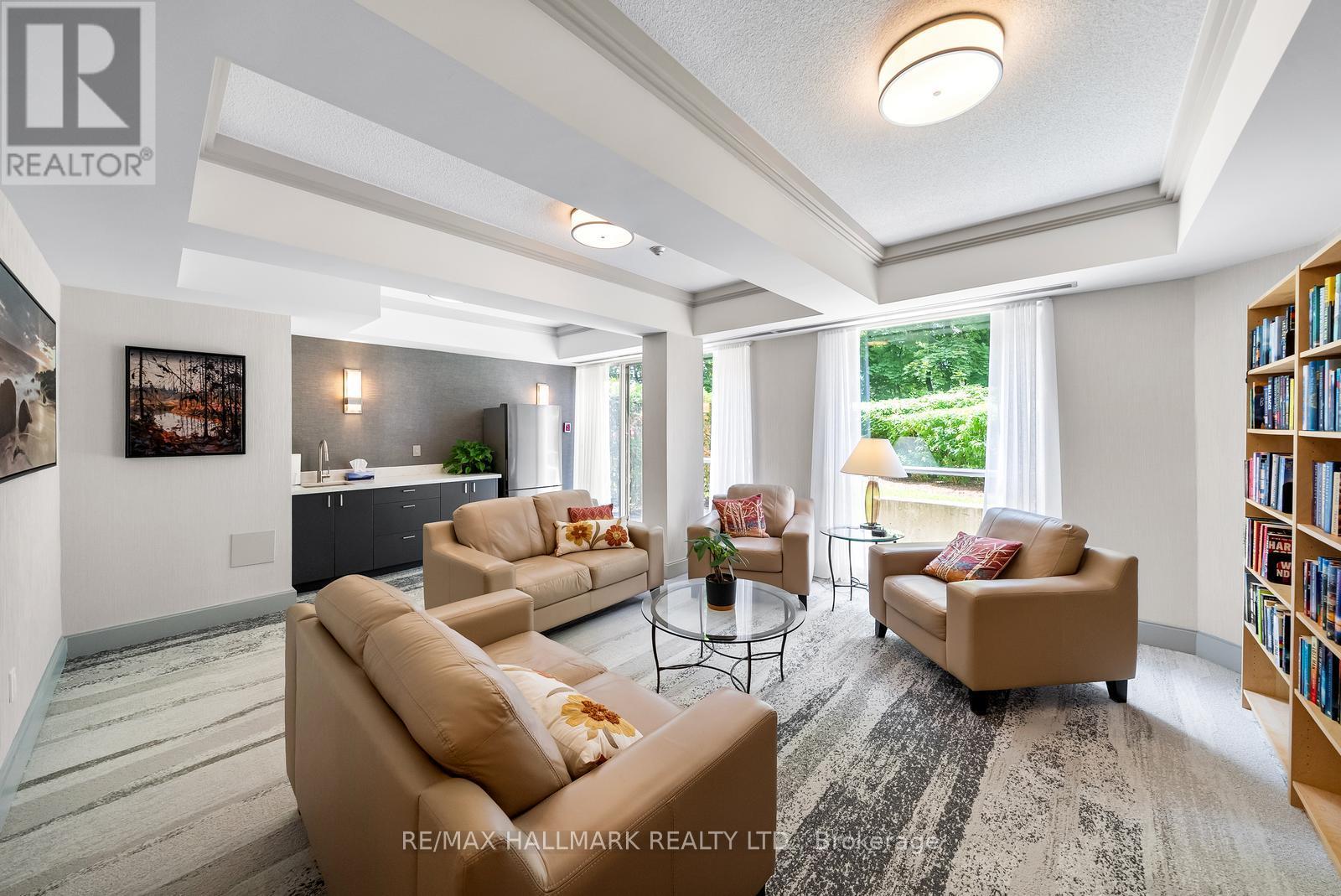 104 - 2210 Lakeshore Road, Burlington, Ontario  L7R 4J9 - Photo 48 - W13153640