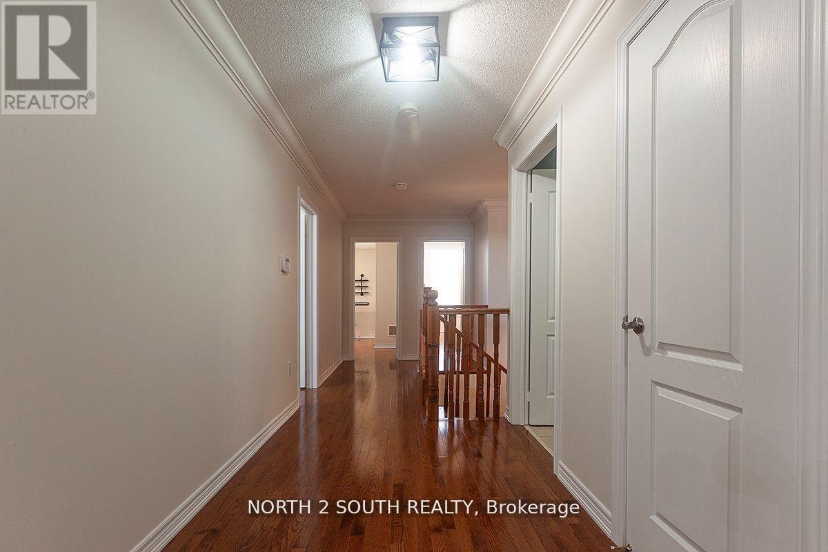 2 Yellow Avens Boulevard, Brampton, Ontario  L6R 0R5 - Photo 26 - W13153648