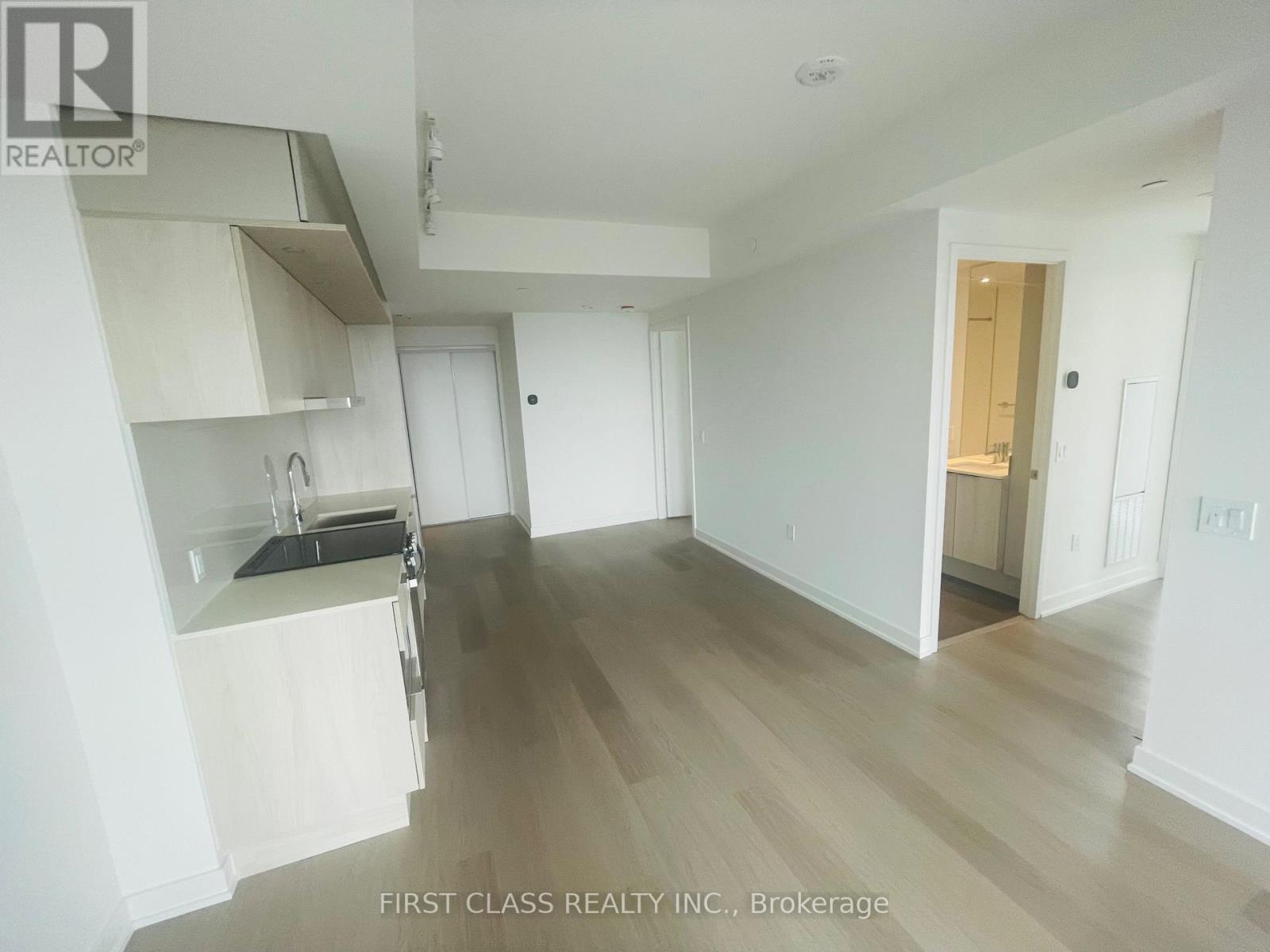 2608 - 448 Burnhamthorpe Road W, Mississauga, Ontario  L5B 0M3 - Photo 5 - W13153650