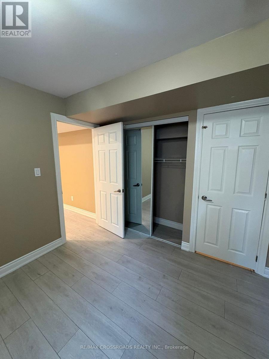 Lower - 36 Kimborough Hollow, Brampton, Ontario  L6Y 0Z1 - Photo 9 - W13153744