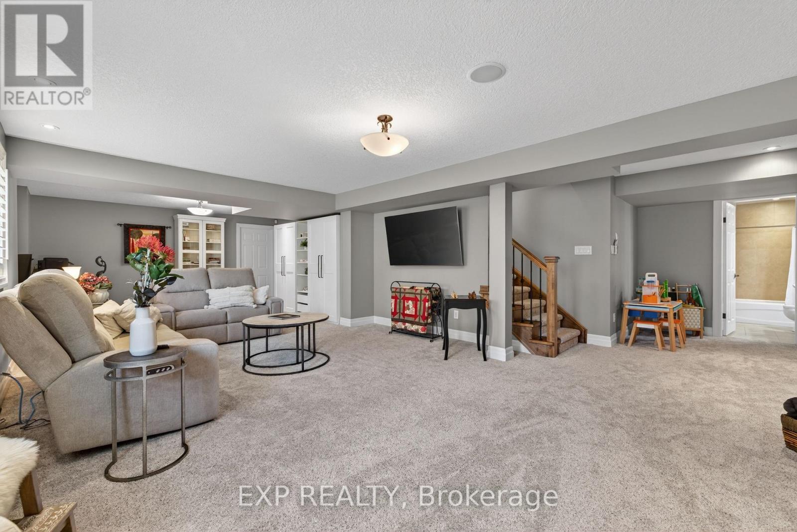 11 - 3 Sims Estate Place, Kitchener, Ontario  N2A 0A5 - Photo 41 - X13153548