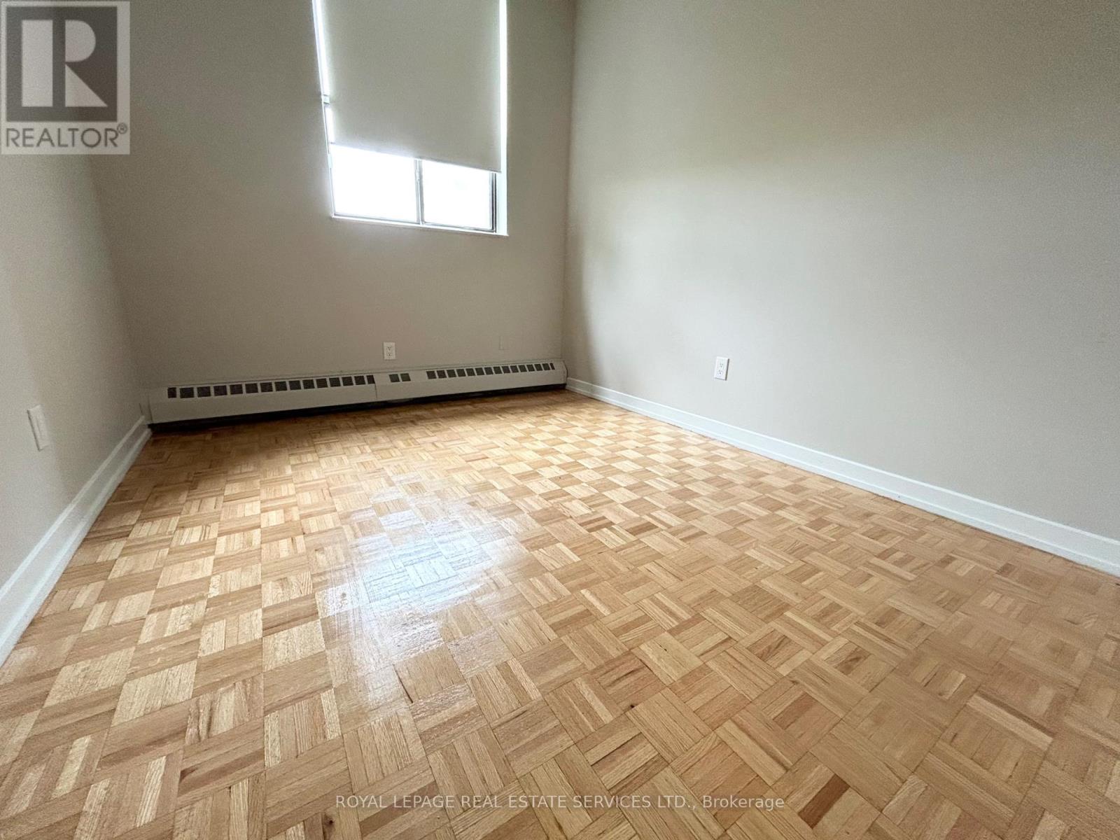 102 - 16 Cedarwoods Crescent, Kitchener, Ontario  N2C 2L4 - Photo 6 - X13153666