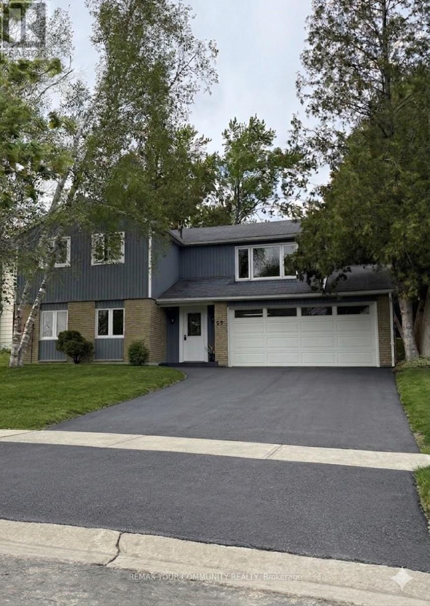 59 THOMAS SHEPPERD DRIVE, East Gwillimbury, Ontario