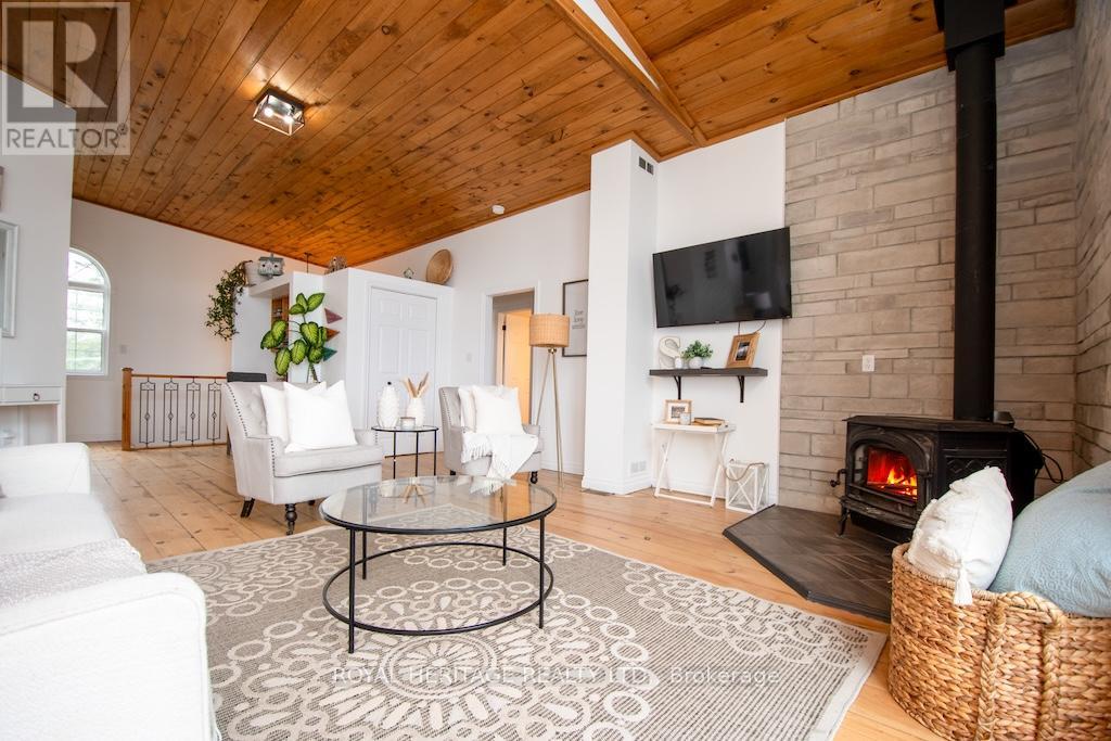 202 Sumcot Drive, Trent Lakes, Ontario  K0L 1J0 - Photo 8 - X13091676