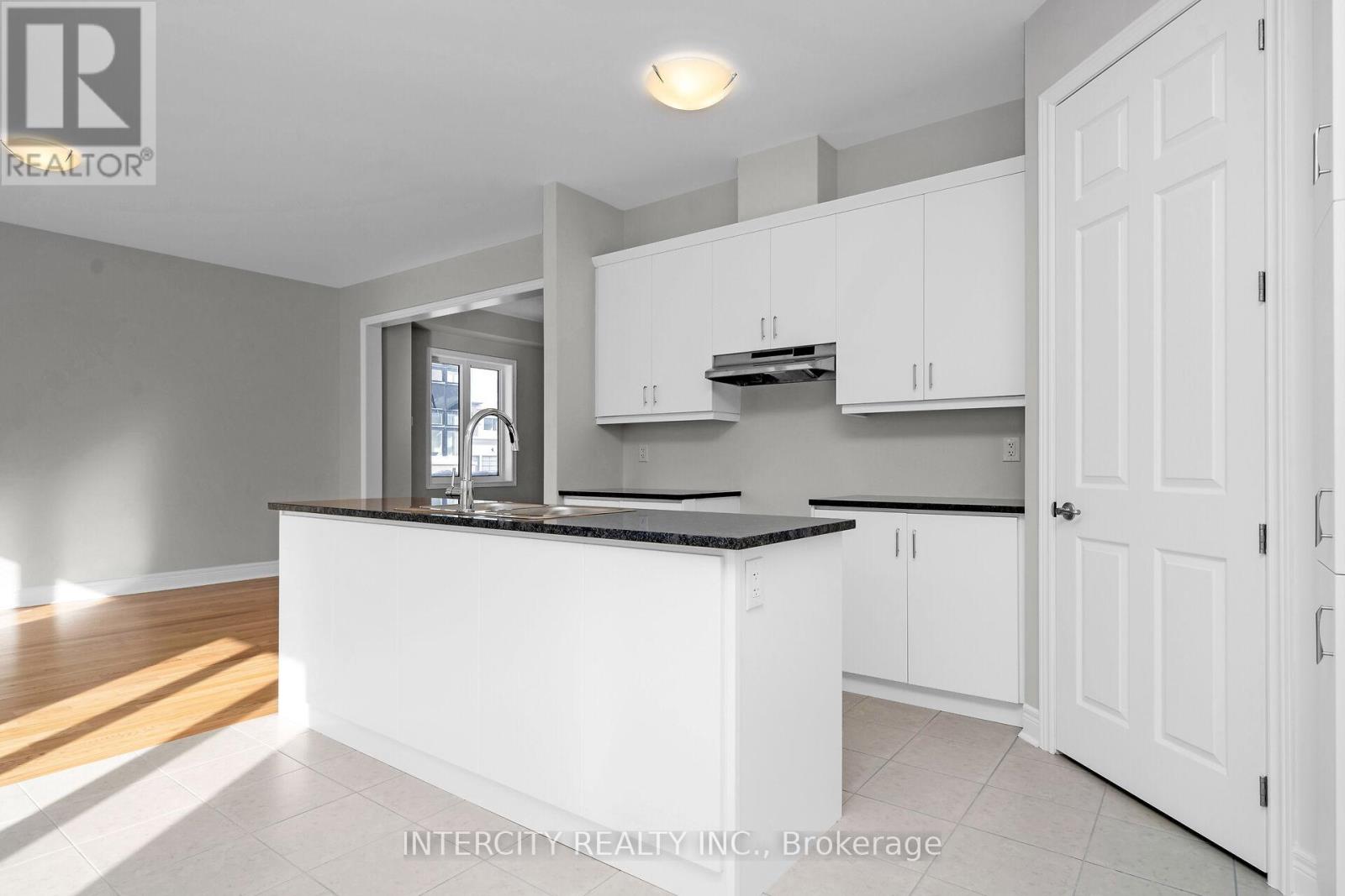 Lot 121 - 26 Kessler Drive, Brampton, Ontario  L6R 4G2 - Photo 11 - W12740860