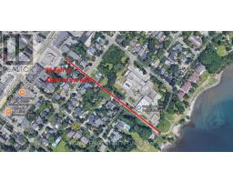 83 KERR STREET, Oakville, Ontario