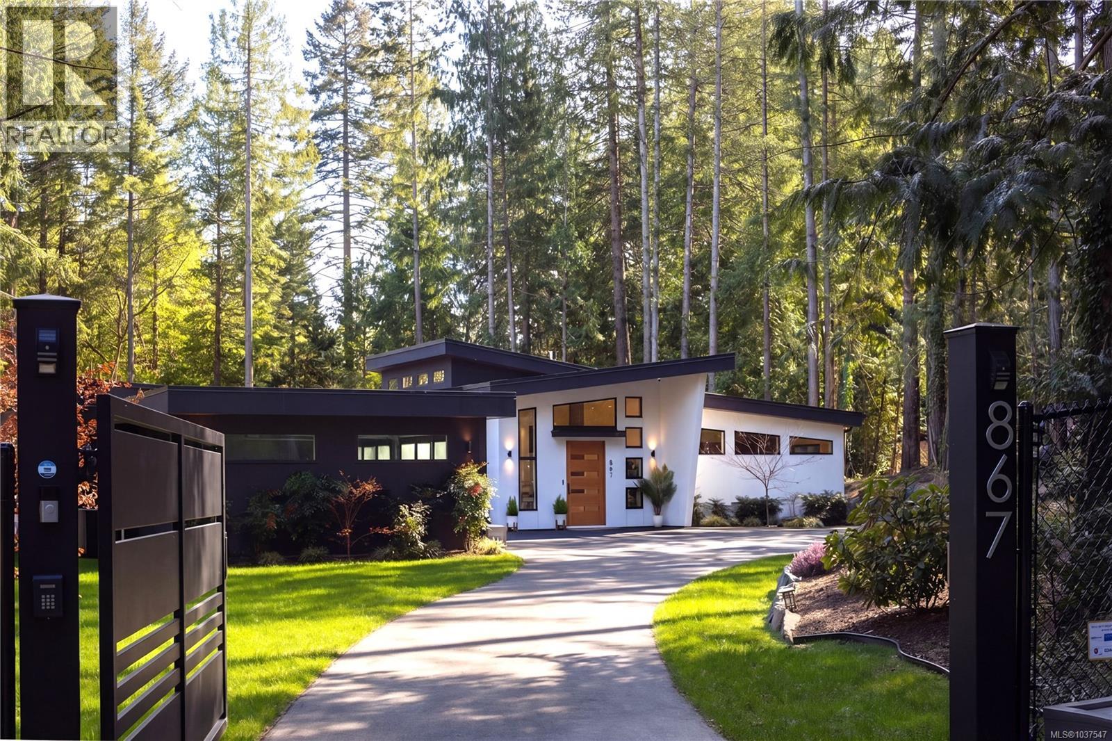 867 Bradley Dyne Rd, North Saanich, British Columbia  V8L 5H1 - Photo 48 - 1037547
