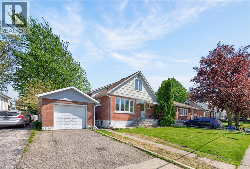 43 West 1st Street, Hamilton, Ontario  L9C 3B9 - Photo 2 - 40831652