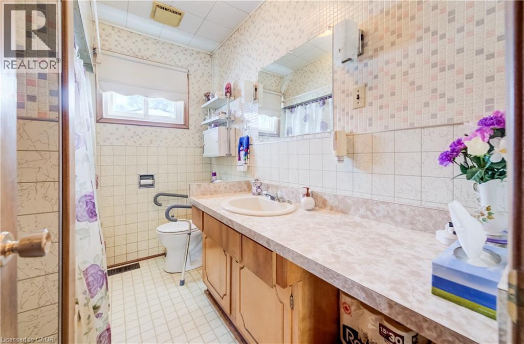 121 North Water Street W, Mount Forest, Ontario  N0G 2L3 - Photo 15 - 40807268