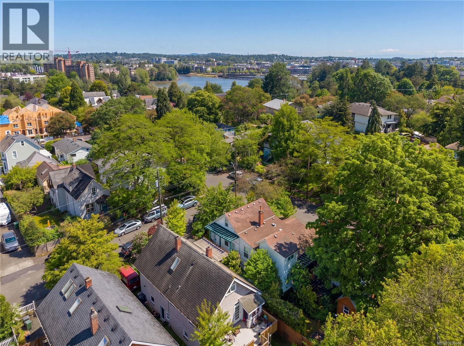 701 Connaught Rd, Victoria, British Columbia  V9A 2Z1 - Photo 45 - 1036666