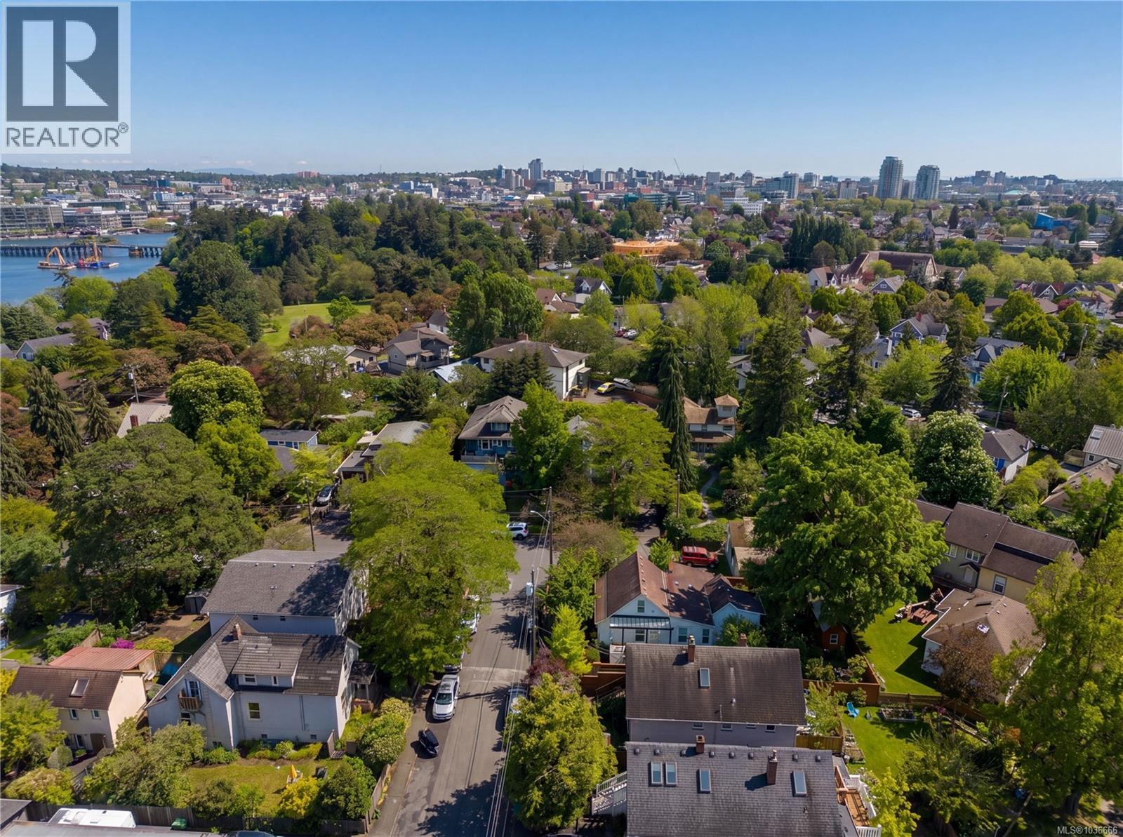 701 Connaught Rd, Victoria, British Columbia  V9A 2Z1 - Photo 48 - 1036666