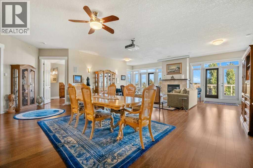 404, 4 Hemlock Crescent SW, Calgary, Alberta  T3C 2Z1 - Photo 3 - A2285983