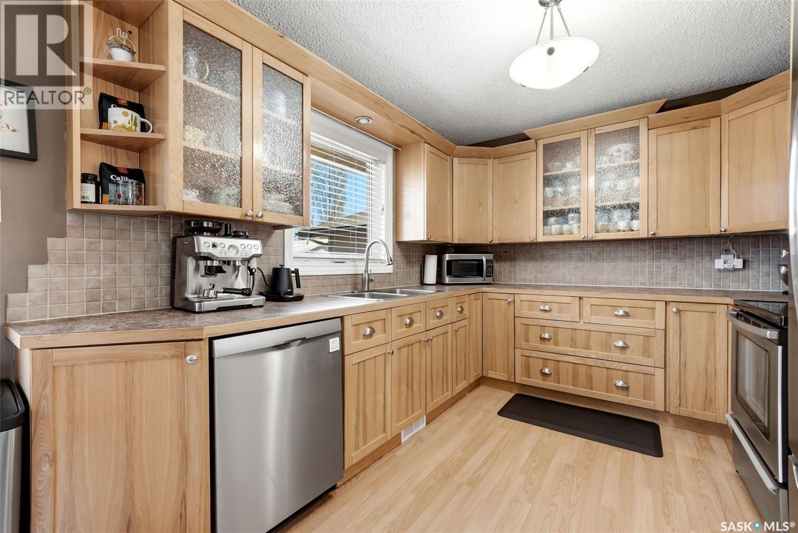 2947 More Crescent E, Regina, Saskatchewan  S4V 0T6 - Photo 10 - SK036600
