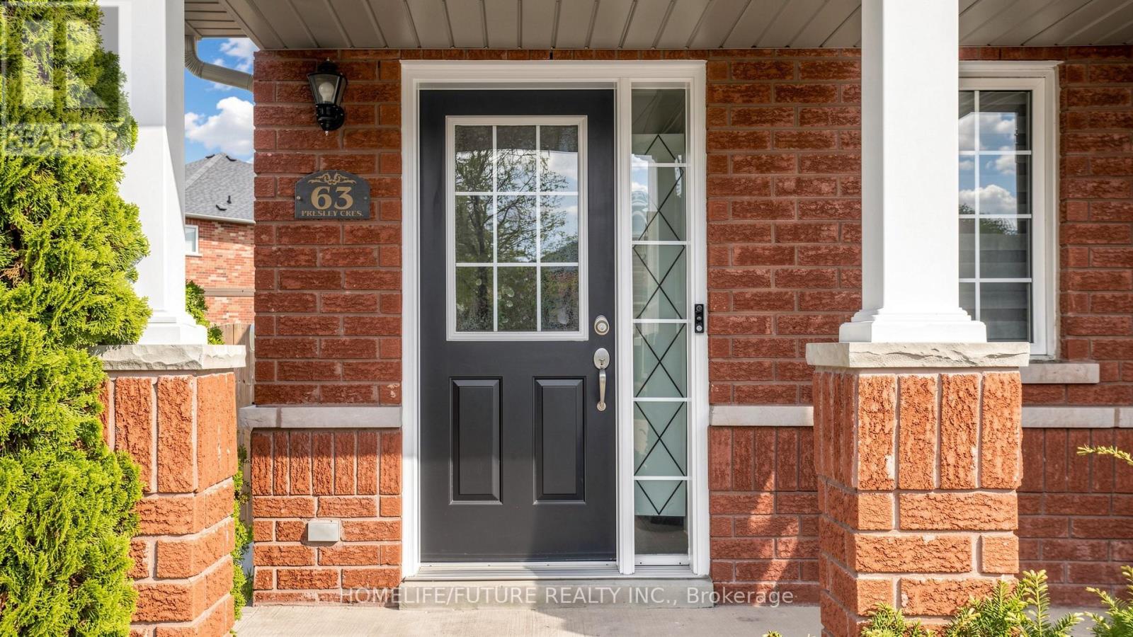 63 Presley Crescent, Whitby, Ontario L1P 1V2 - Photo 2 - E13151500
