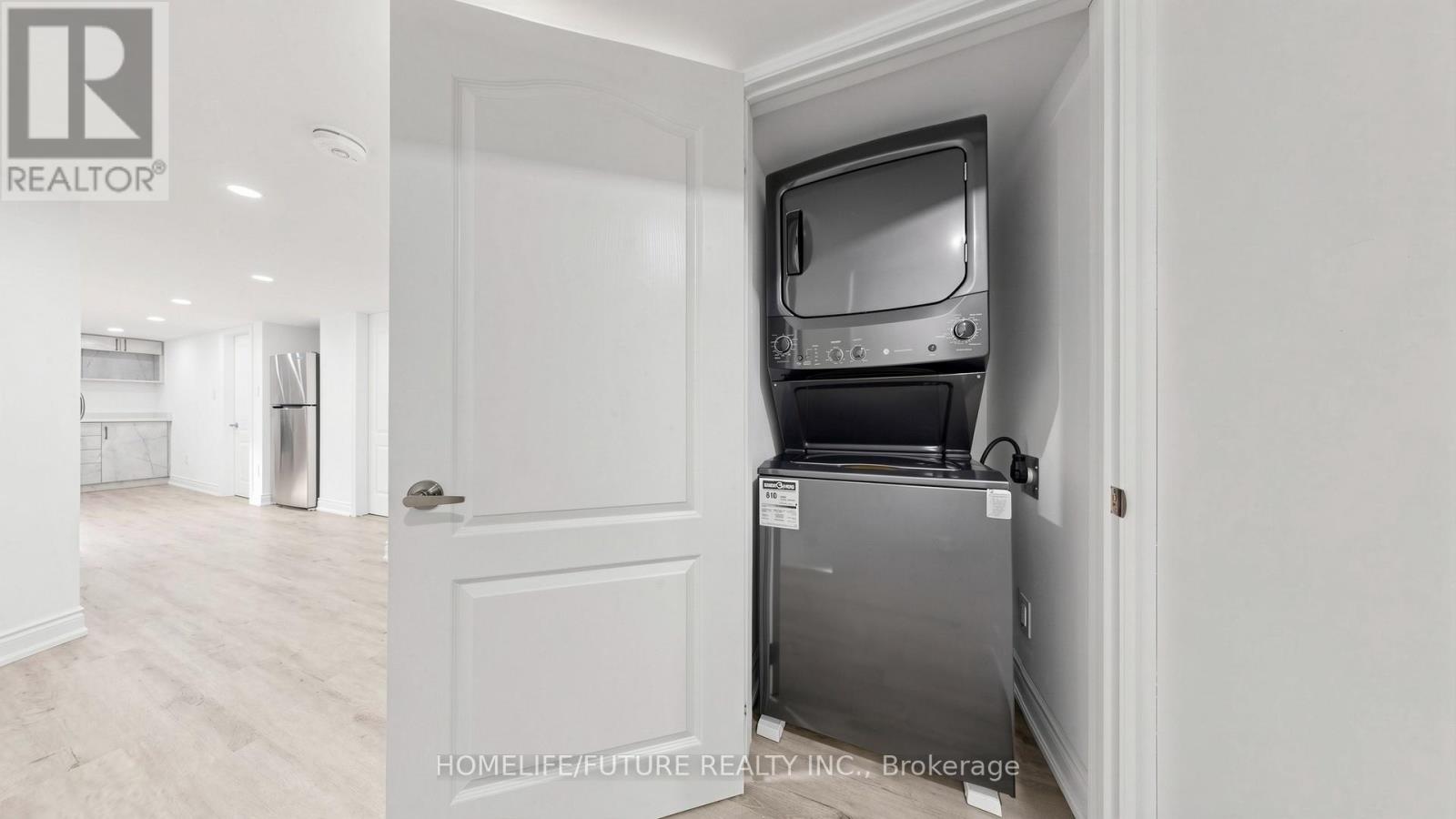 63 Presley Crescent, Whitby, Ontario L1P 1V2 - Photo 36 - E13151500