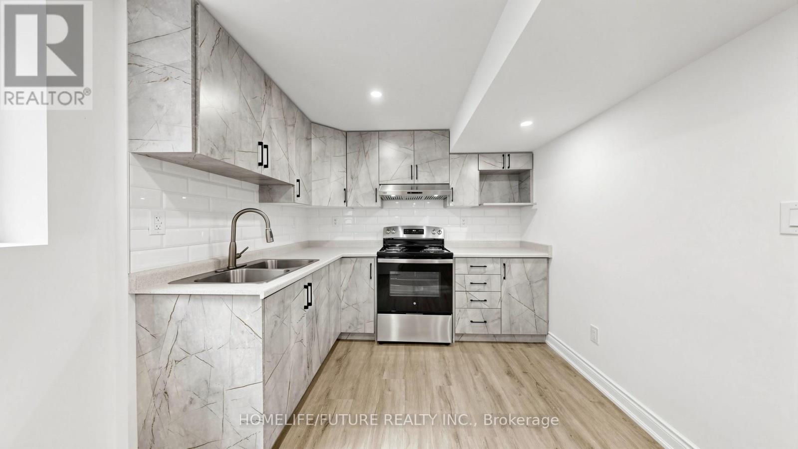 63 Presley Crescent, Whitby, Ontario L1P 1V2 - Photo 33 - E13151500