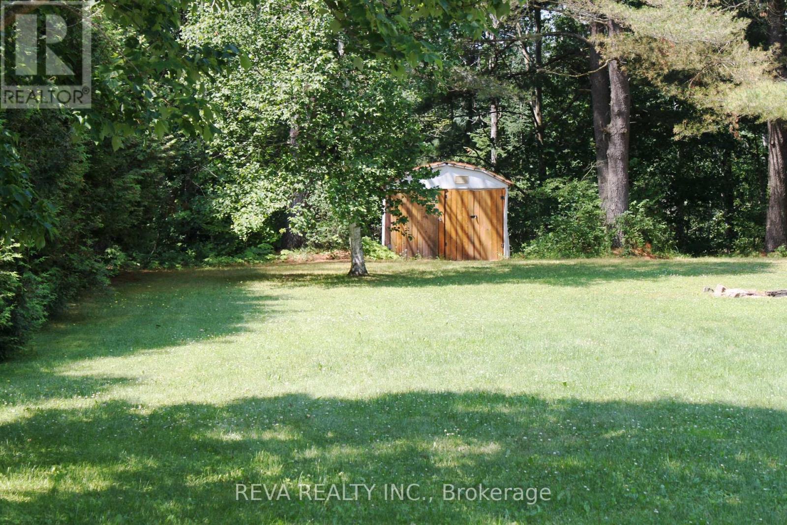 15615 Hwy 35 Highway, Algonquin Highlands, Ontario  K0M 1J2 - Photo 17 - X12940138