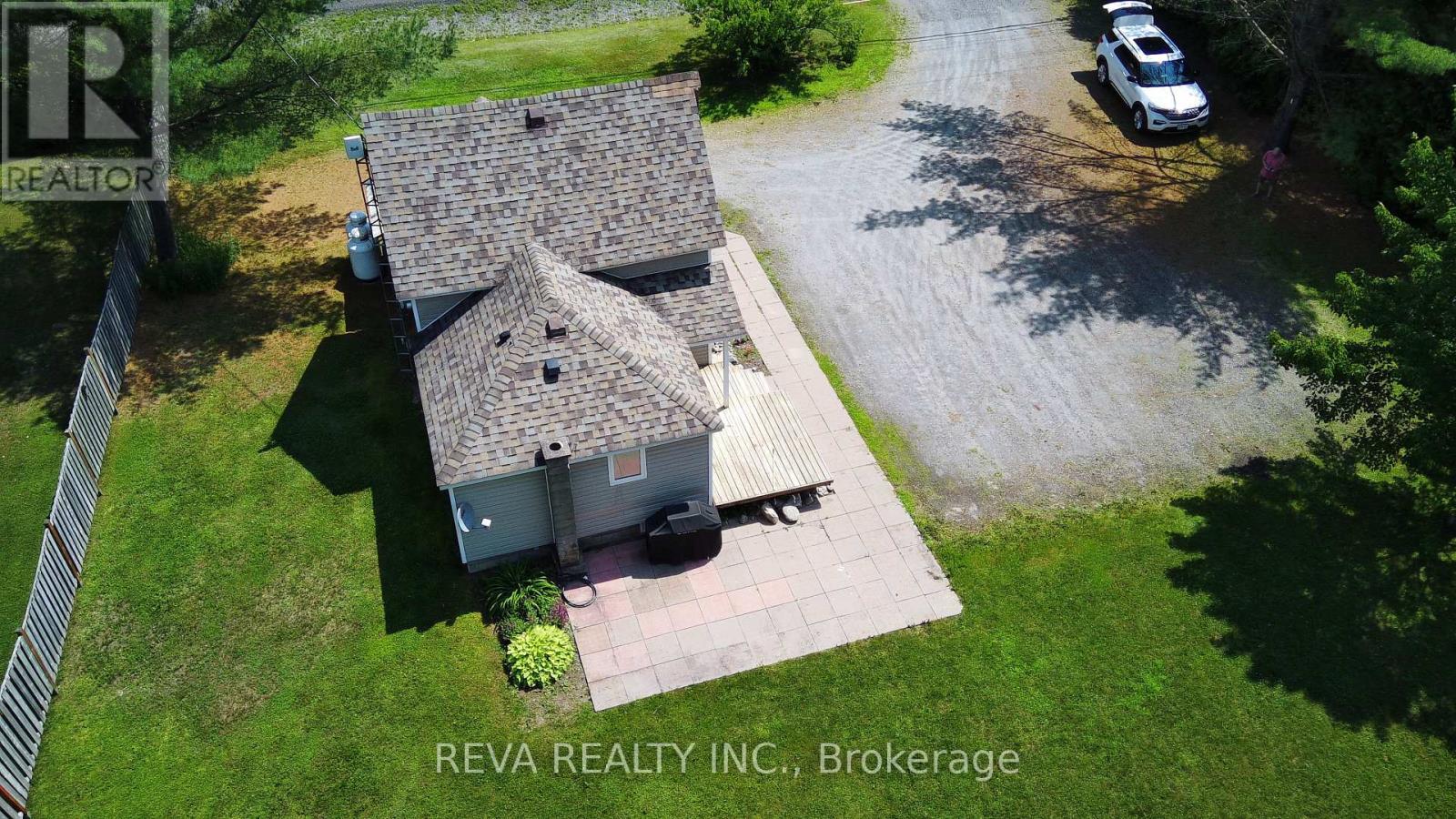 15615 Hwy 35 Highway, Algonquin Highlands, Ontario  K0M 1J2 - Photo 21 - X12940138