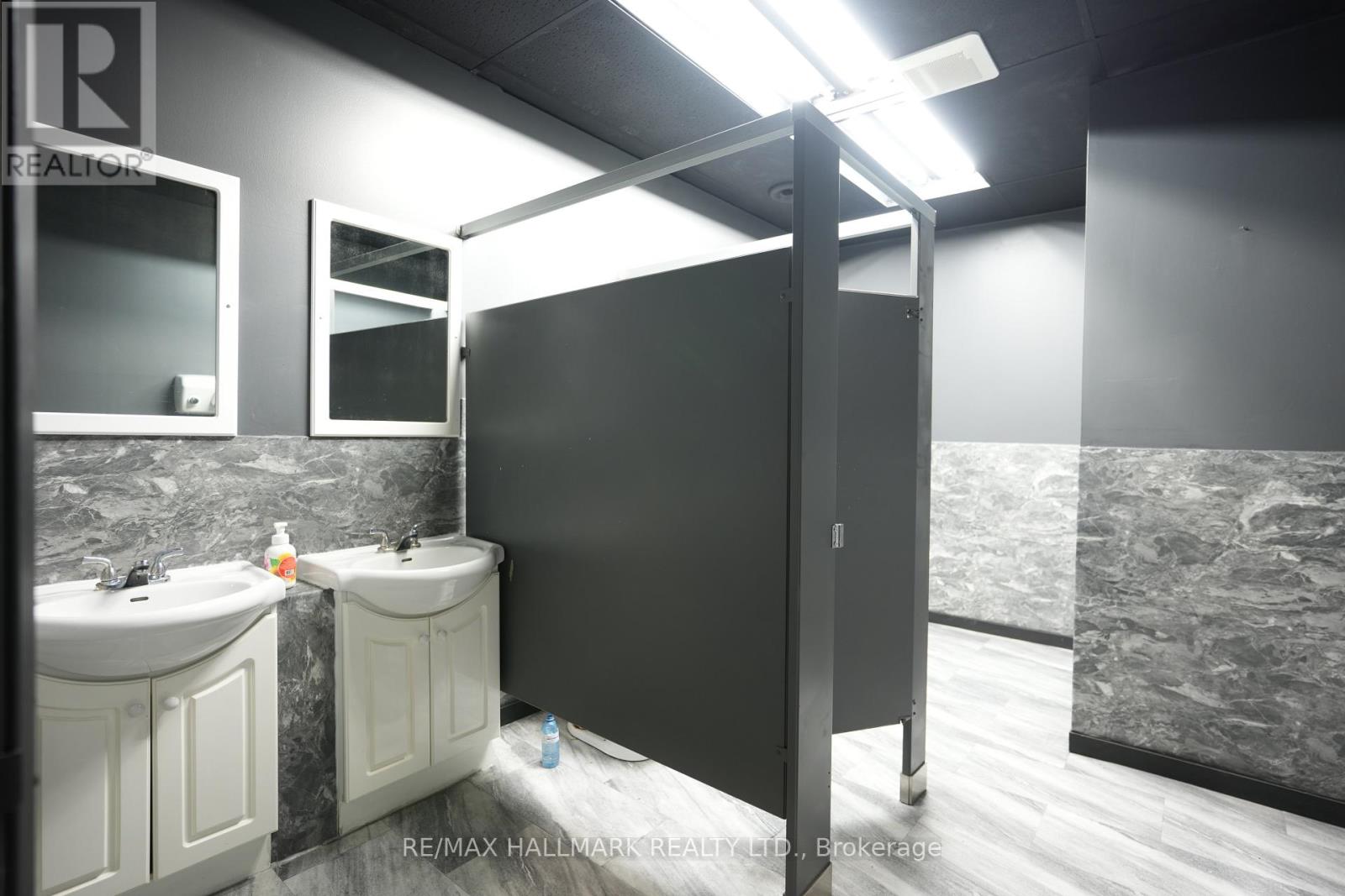 B (Upper) - 446 Davis Drive, Newmarket, Ontario  L3Y 2P2 - Photo 13 - N13145112
