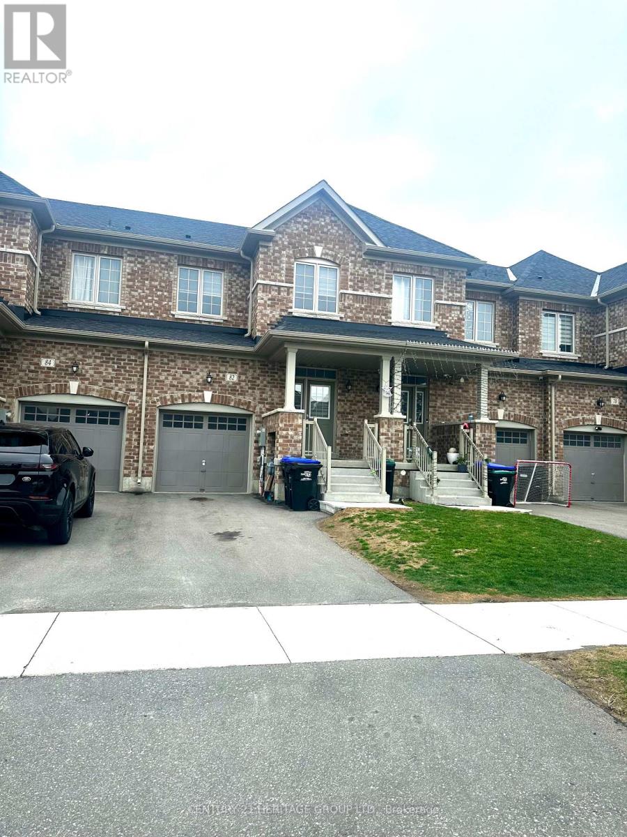 82 FERRAGINE CRESCENT, Bradford West Gwillimbury, Ontario