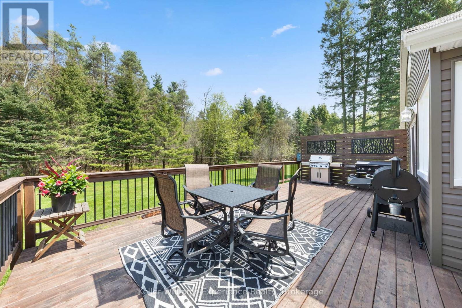 5525 Penetanguishene Road, Springwater, Ontario  L0L 1P0 - Photo 32 - S13154126