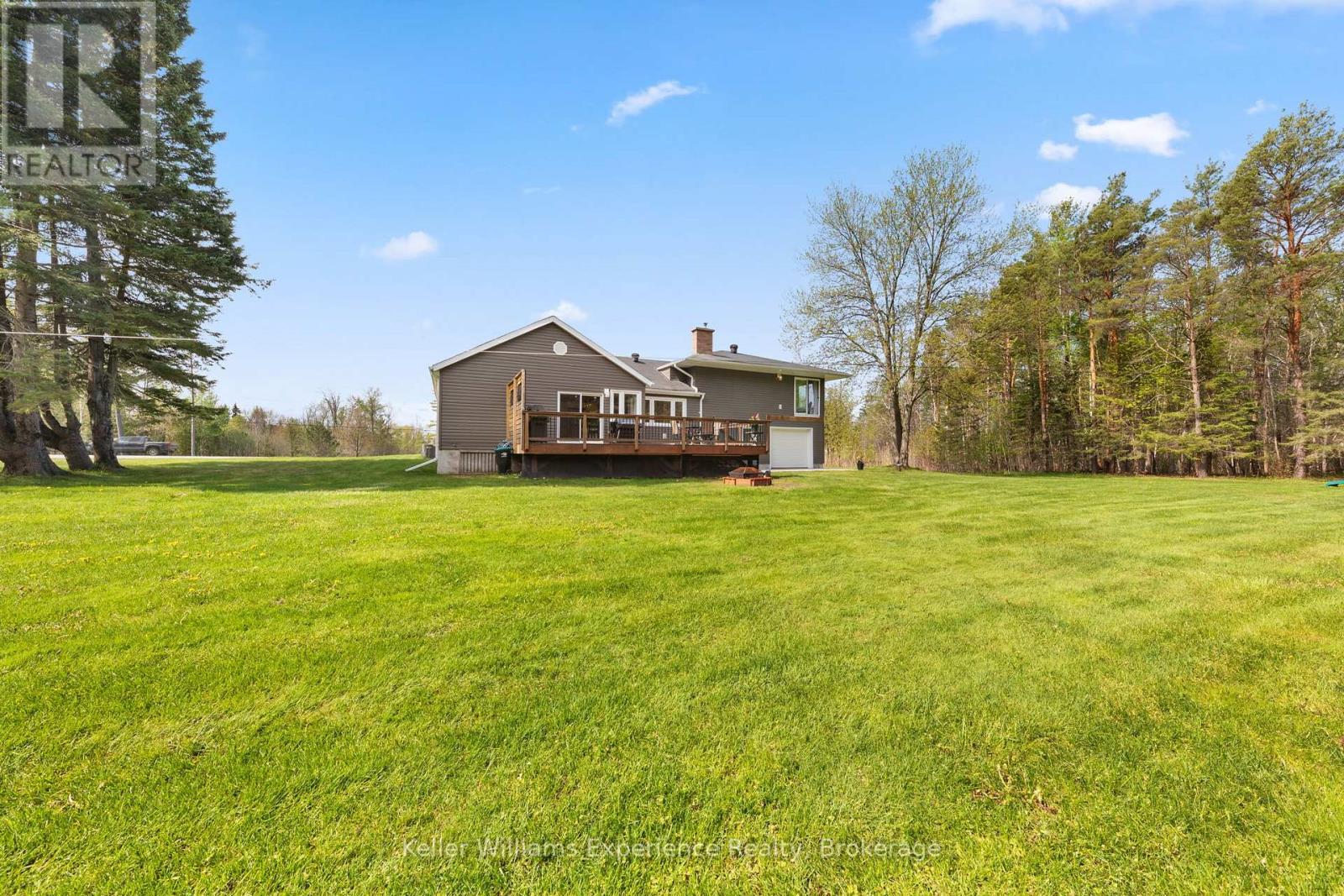 5525 Penetanguishene Road, Springwater, Ontario  L0L 1P0 - Photo 39 - S13154126