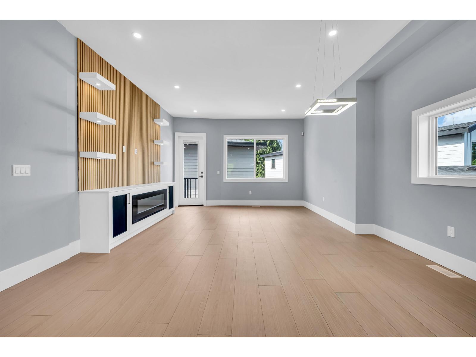 102 13661 59 Avenue, Surrey, British Columbia  V3X 3K8 - Photo 11 - R3126195