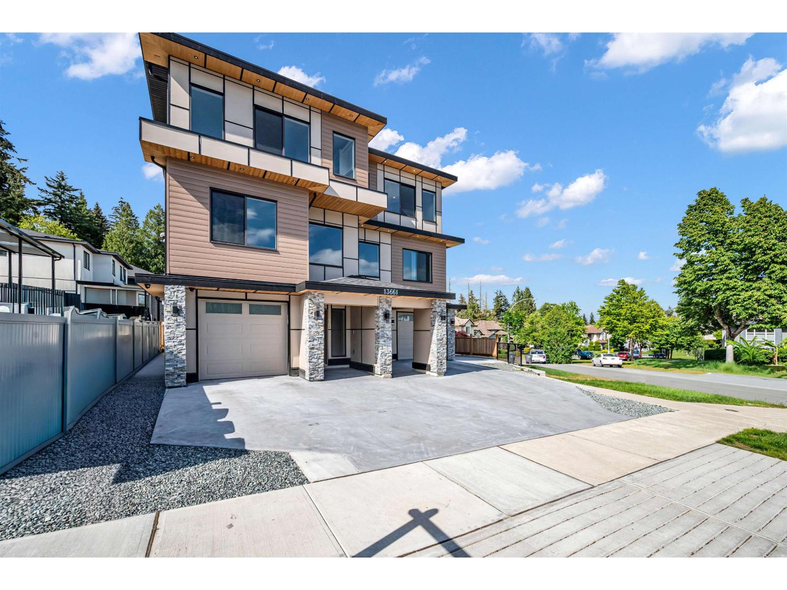 102 13661 59 Avenue, Surrey, British Columbia  V3X 3K8 - Photo 4 - R3126195