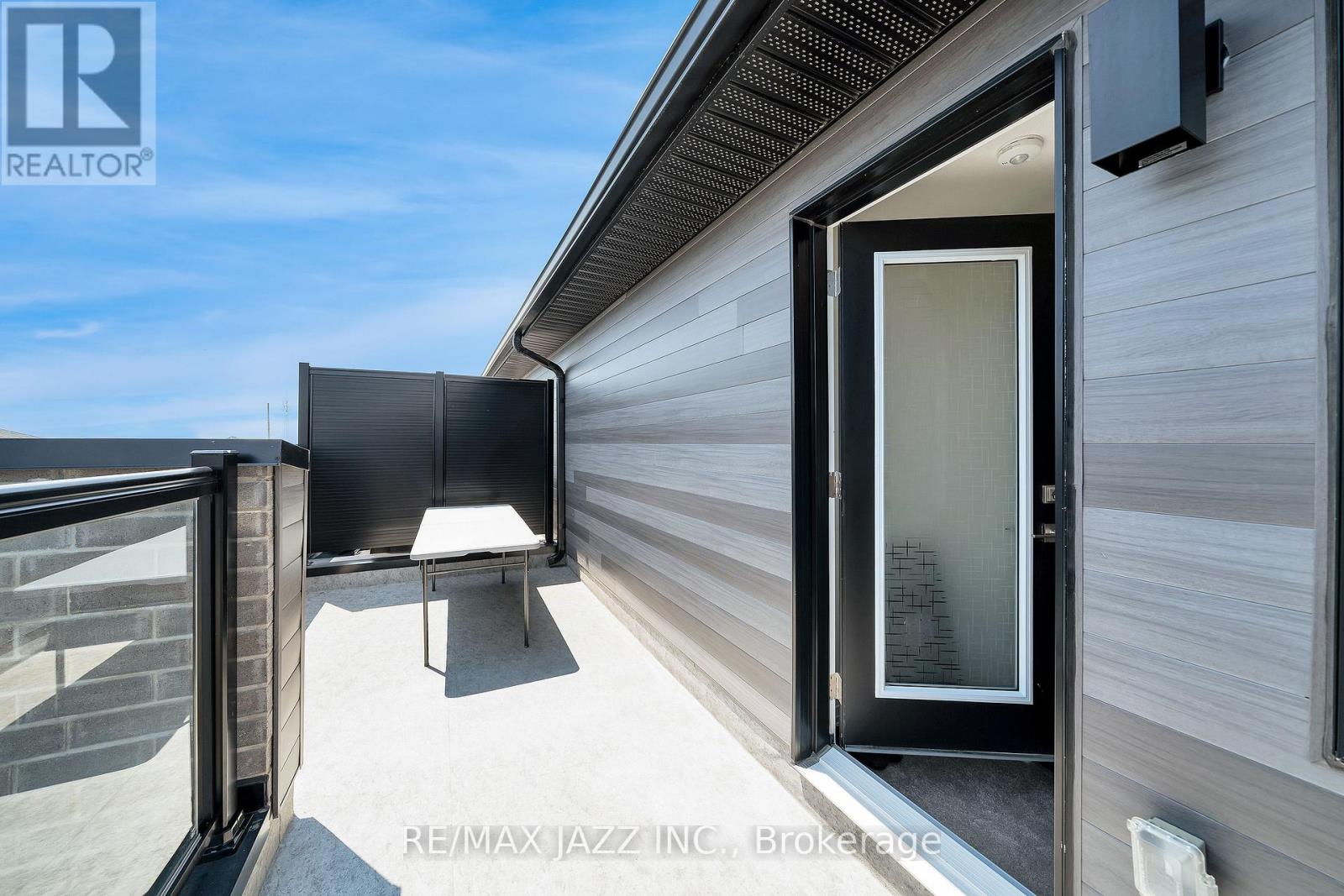 16 Klein Way, Whitby, Ontario  L1R 0S6 - Photo 22 - E13153774
