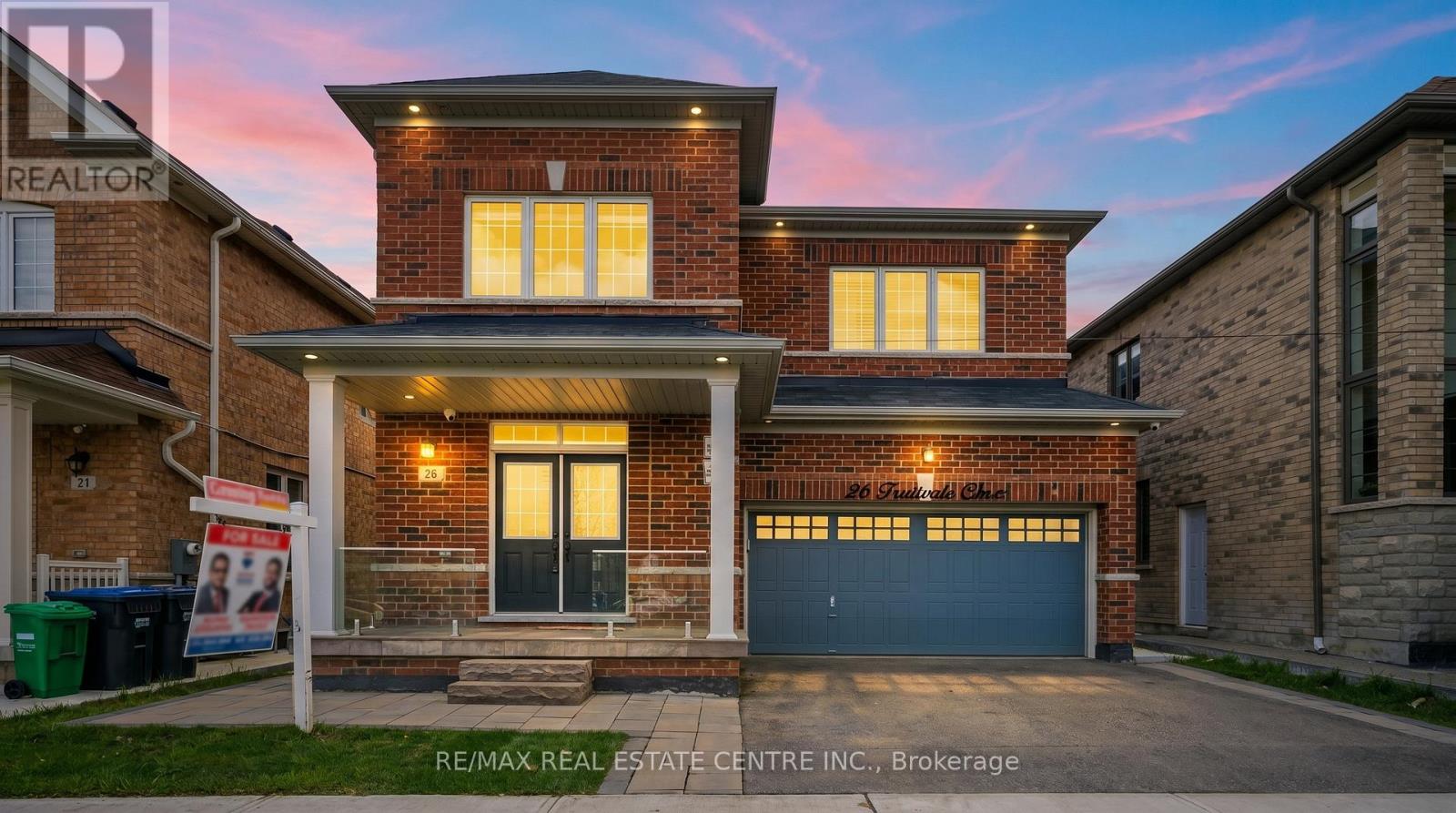 26 Fruitvale Circle, Brampton, Ontario L7A 5B8 - Photo 2 - W13107264