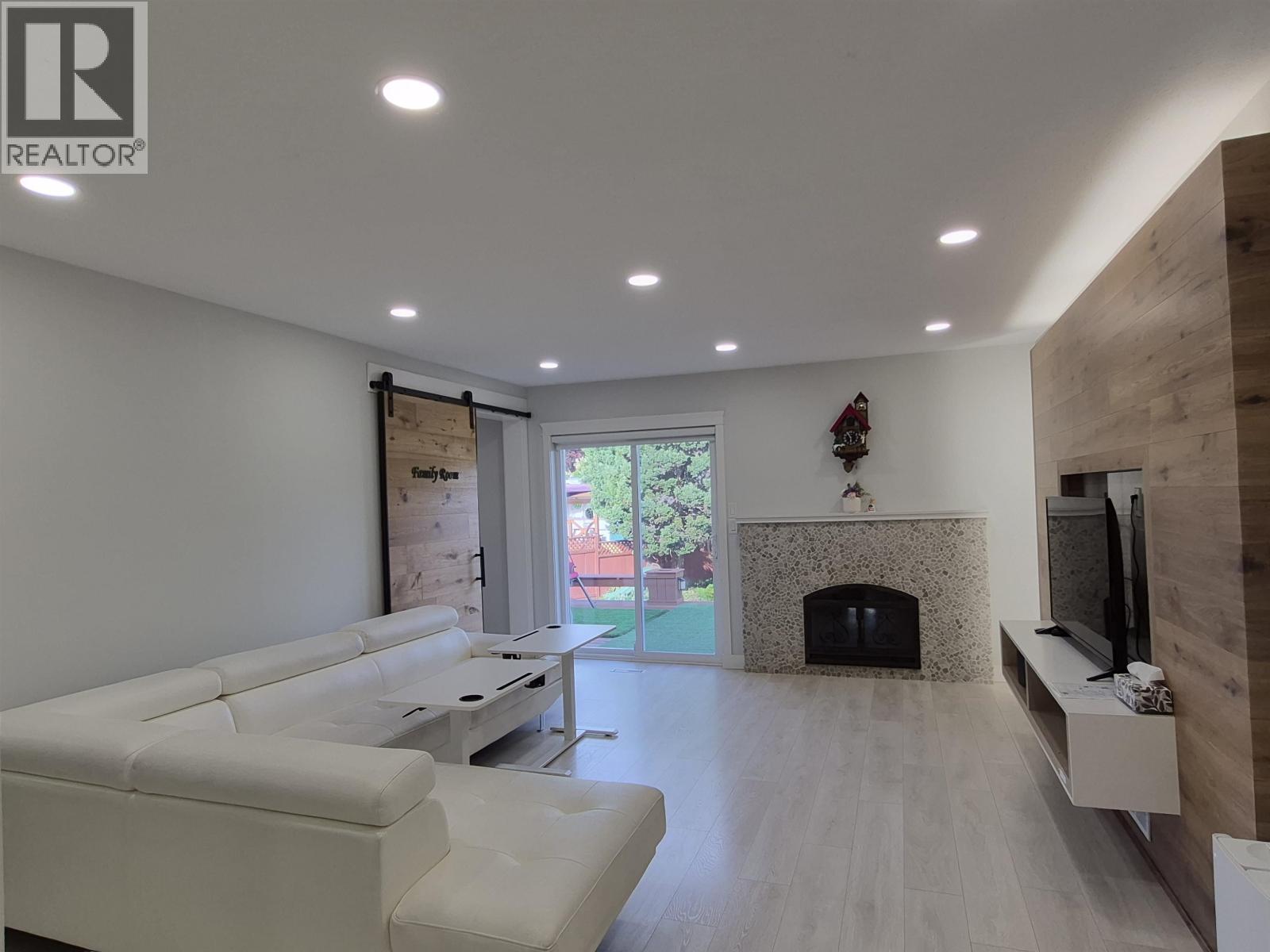1858 Walnut Crescent, Coquitlam, British Columbia  V3J 7S9 - Photo 18 - R3124958