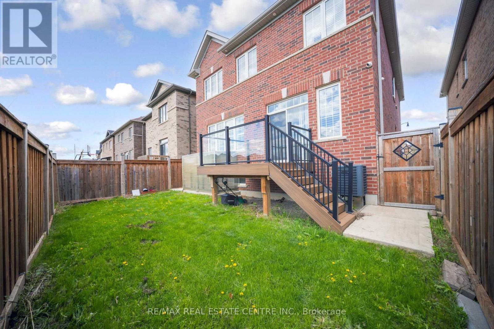 26 Fruitvale Circle, Brampton, Ontario L7A 5B8 - Photo 44 - W13107264