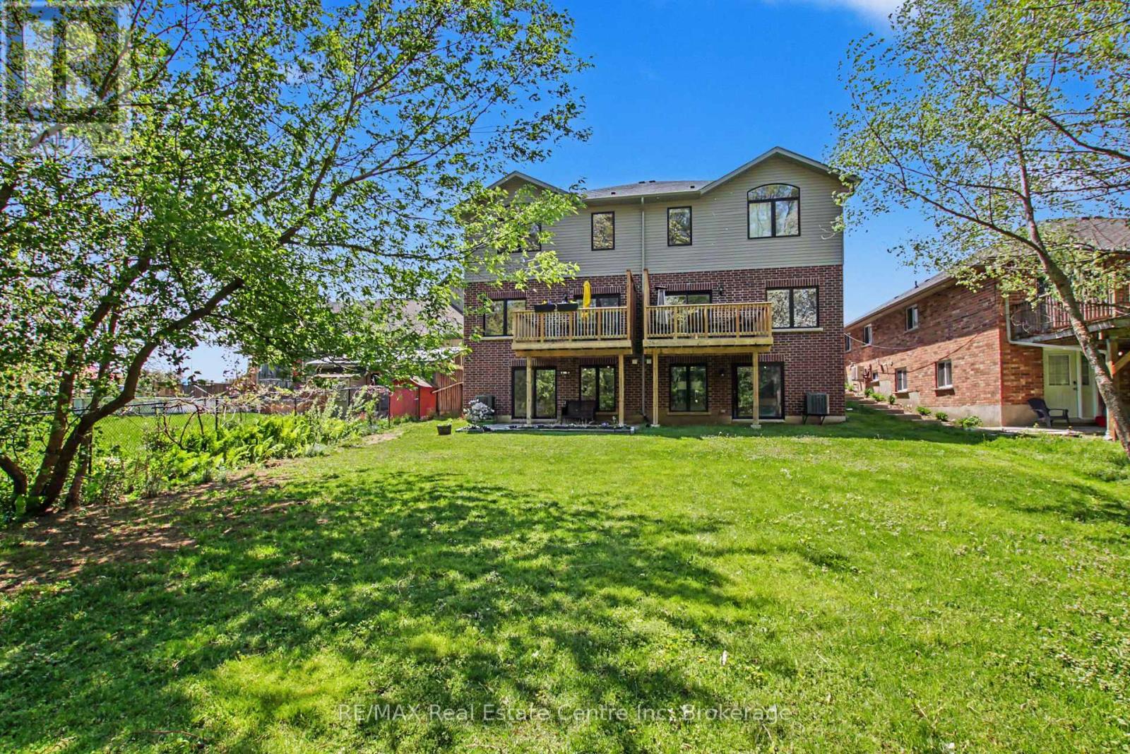 96 Strange Street, Kitchener, Ontario  N2G 1R3 - Photo 32 - X13153848