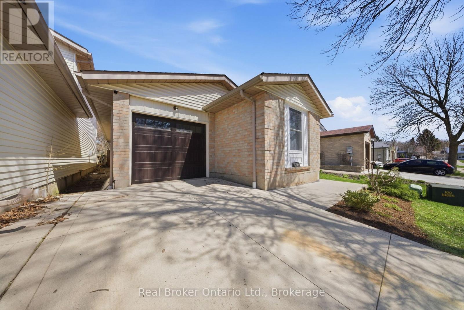 58 Leacock Avenue, Guelph, Ontario  N1E 6R1 - Photo 3 - X13153870