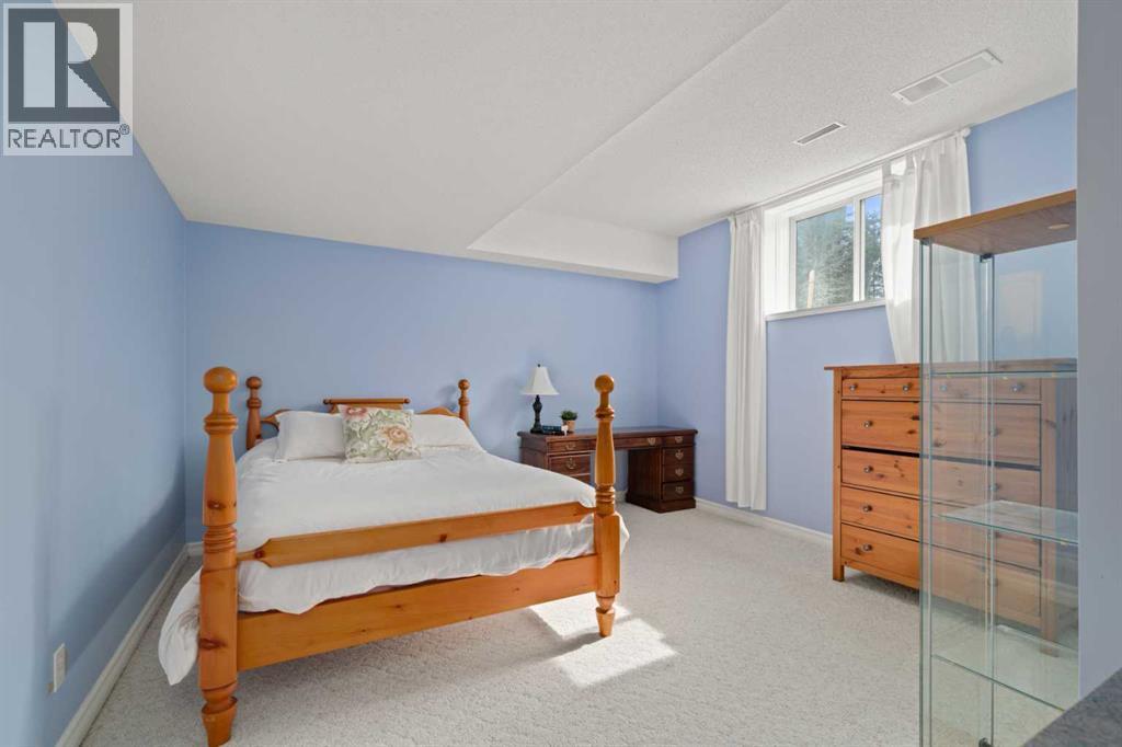 7 Coyote Close, Bragg Creek, Alberta  T0L 0K0 - Photo 35 - A2303432