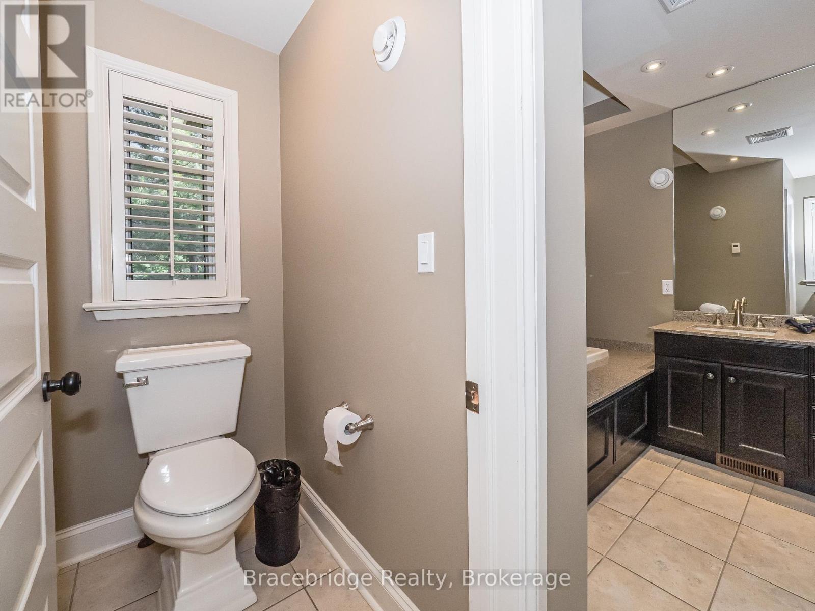 Sandfield 8 W4 - 3876 Muskoka Rd 118 Highway W, Muskoka Lakes, Ontario  P0B 1J0 - Photo 30 - X13153946