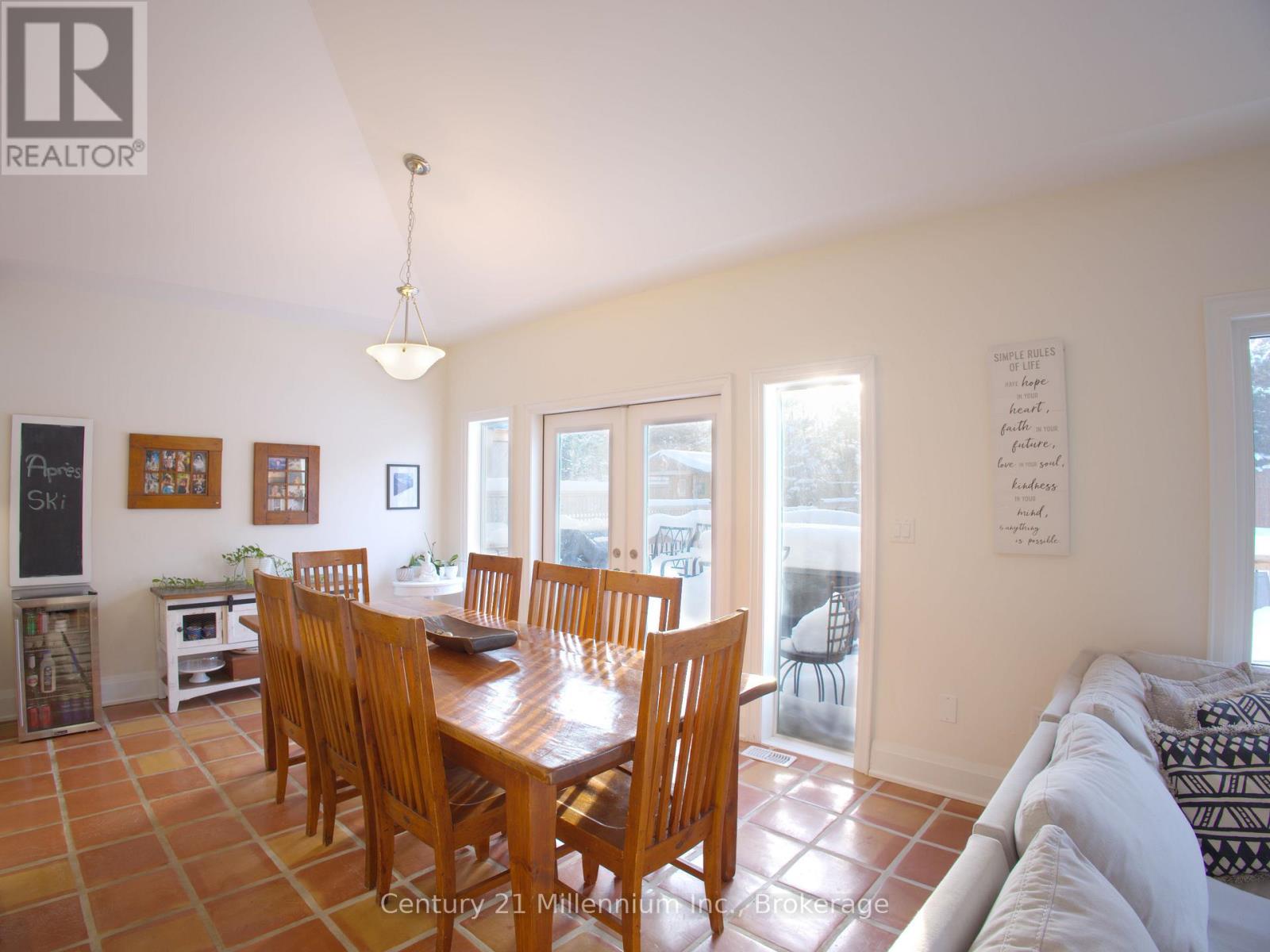 108 Creekwood Court, Blue Mountains, Ontario  L9Y 0V1 - Photo 11 - X13154024