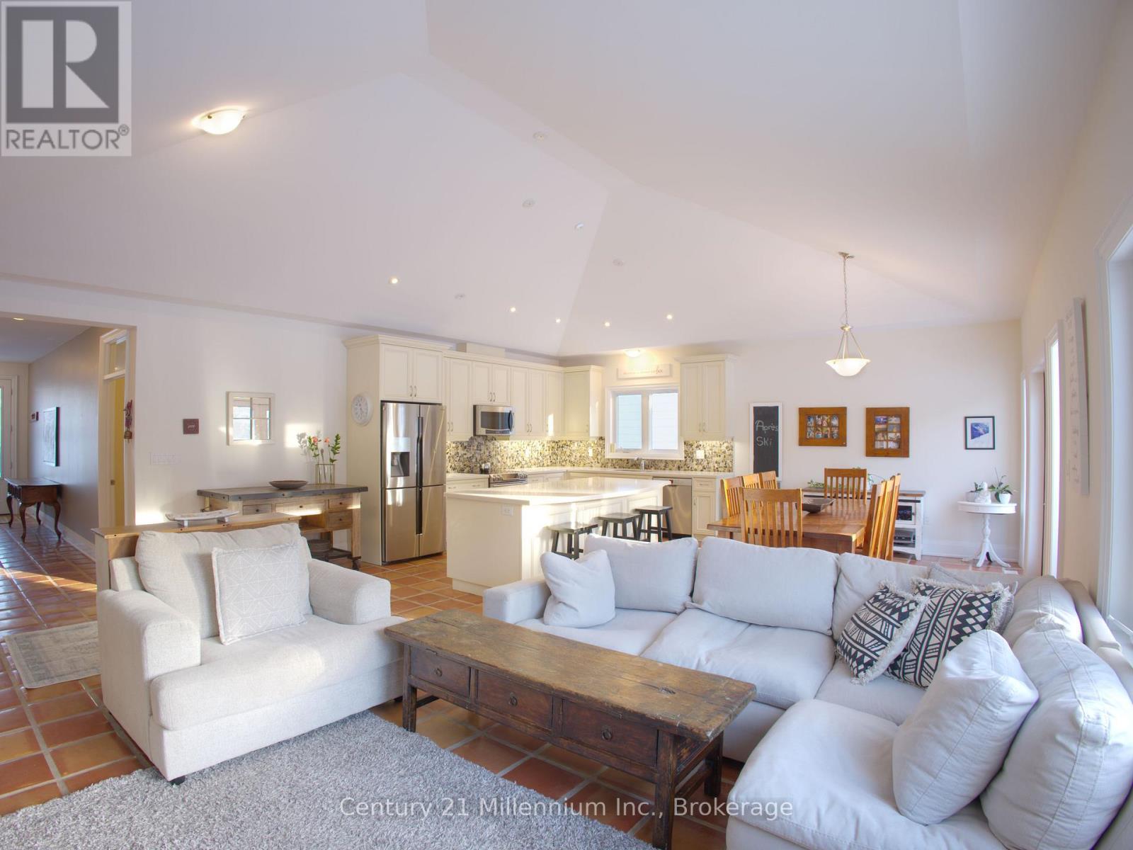 108 Creekwood Court, Blue Mountains, Ontario  L9Y 0V1 - Photo 13 - X13154024