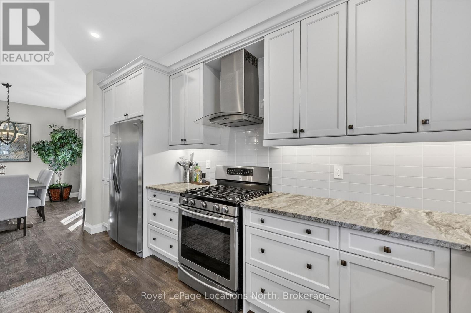 205 Yellow Birch Crescent, Blue Mountains, Ontario  L9Y 0Z3 - Photo 11 - X13154106