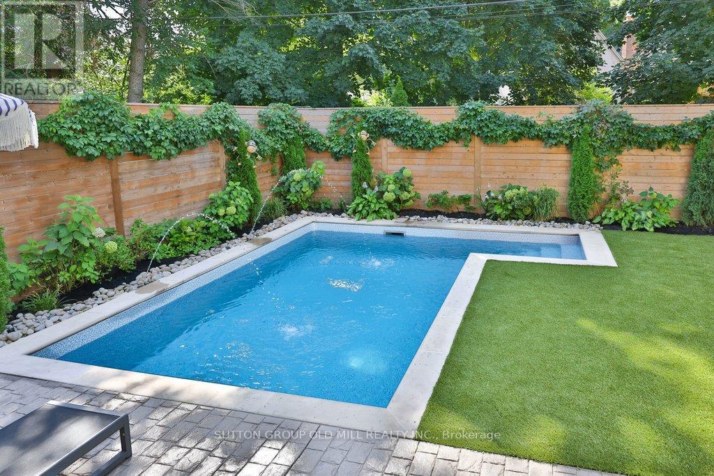 5 Elderidge Avenue, Toronto, Ontario  M8Y 2C4 - Photo 39 - W13152726