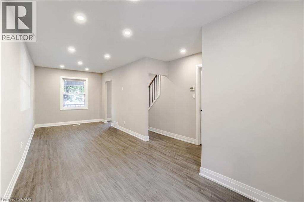 133 Lottridge Street, Hamilton, Ontario  L8L 6V3 - Photo 11 - 40832037