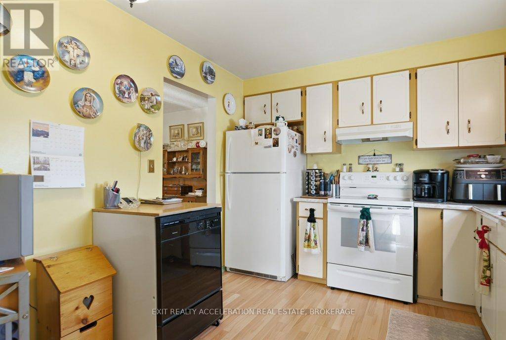 223 Newburgh Road, Greater Napanee, Ontario  K7R 1C8 - Photo 15 - X13154118