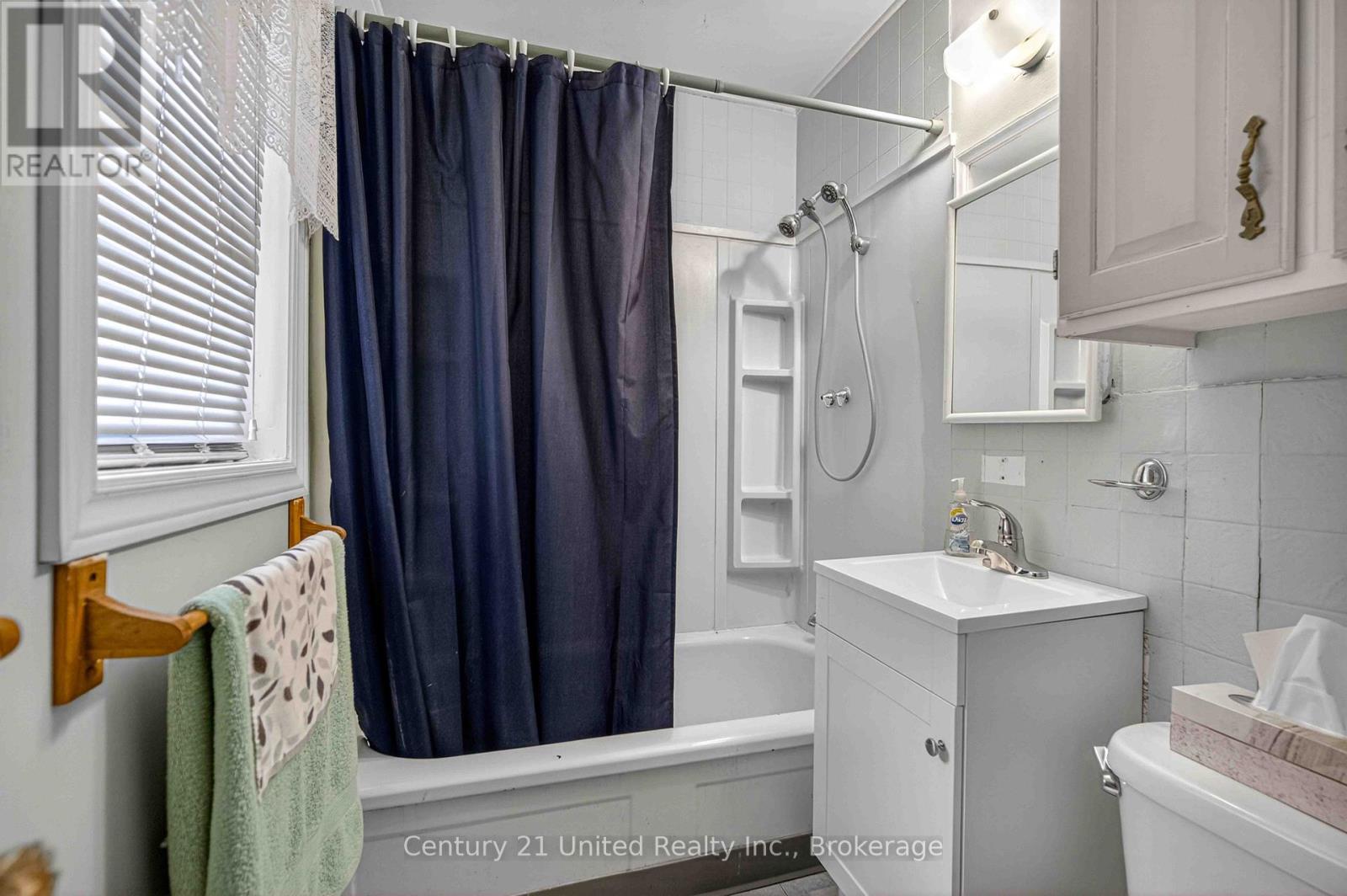 551 Rose Avenue, Peterborough, Ontario  K9J 4E6 - Photo 12 - X13153998
