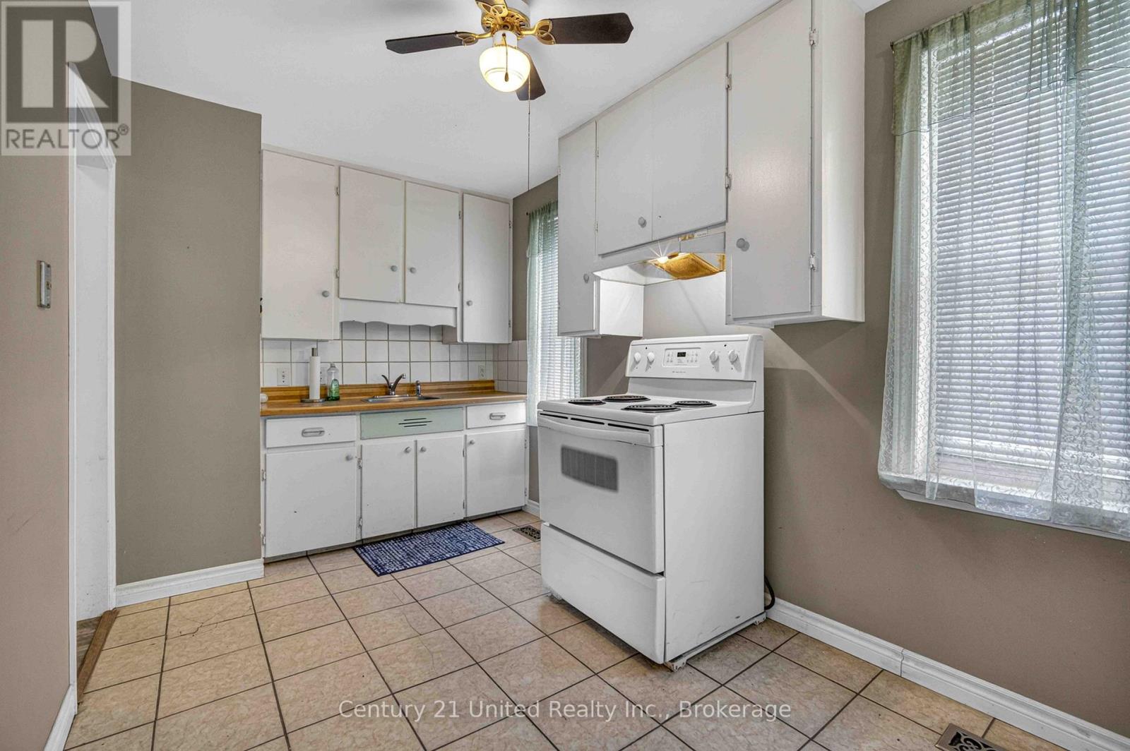 551 Rose Avenue, Peterborough, Ontario  K9J 4E6 - Photo 6 - X13153998