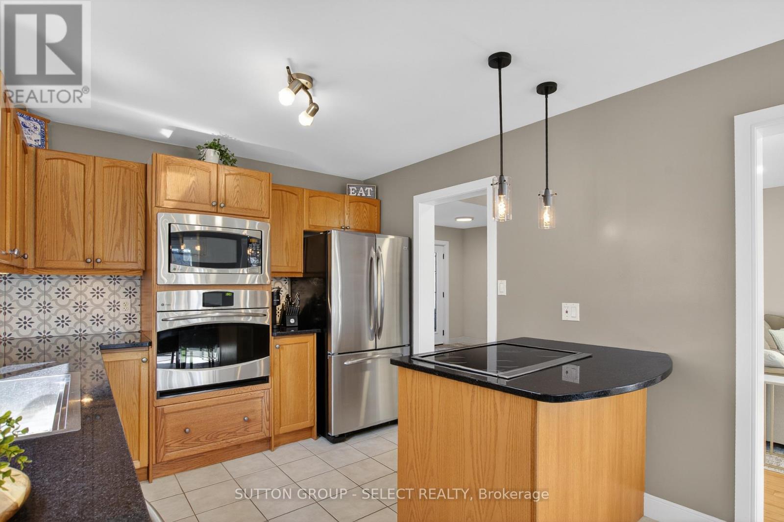 254 Crimson Crescent, London East, Ontario  N5W 6G1 - Photo 10 - X13153808