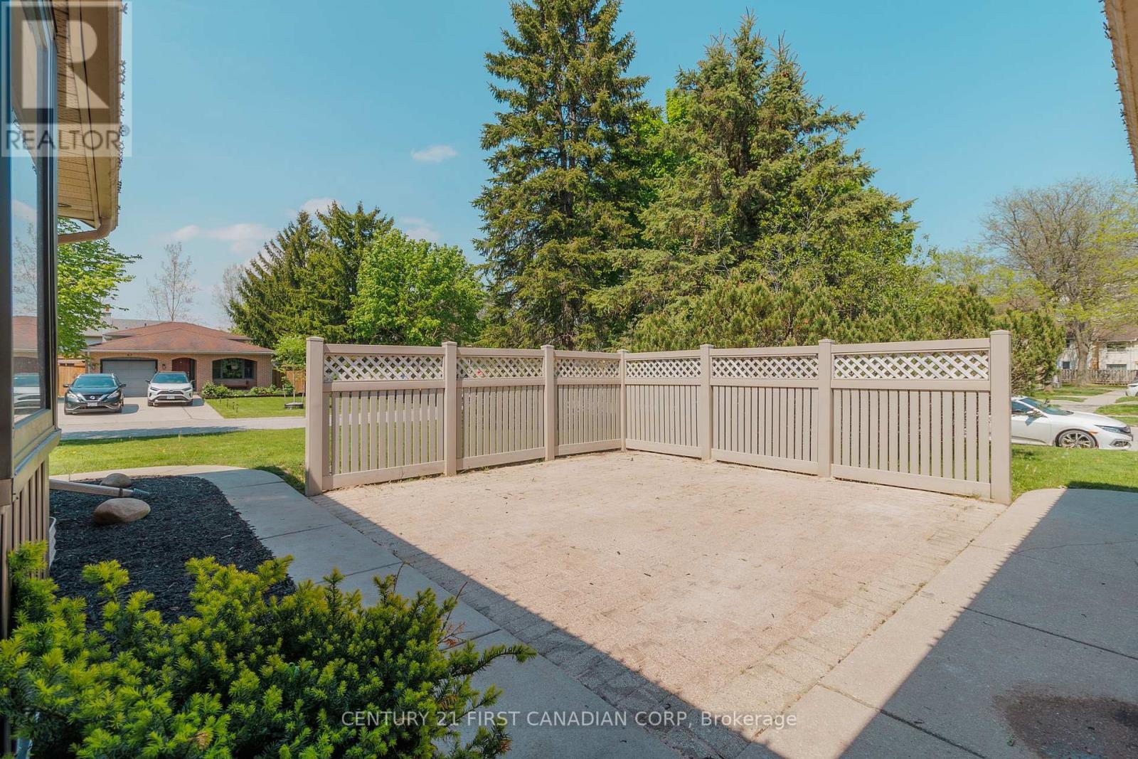 15 Bybrook Court, London North, Ontario  N5X 3A5 - Photo 7 - X13154032