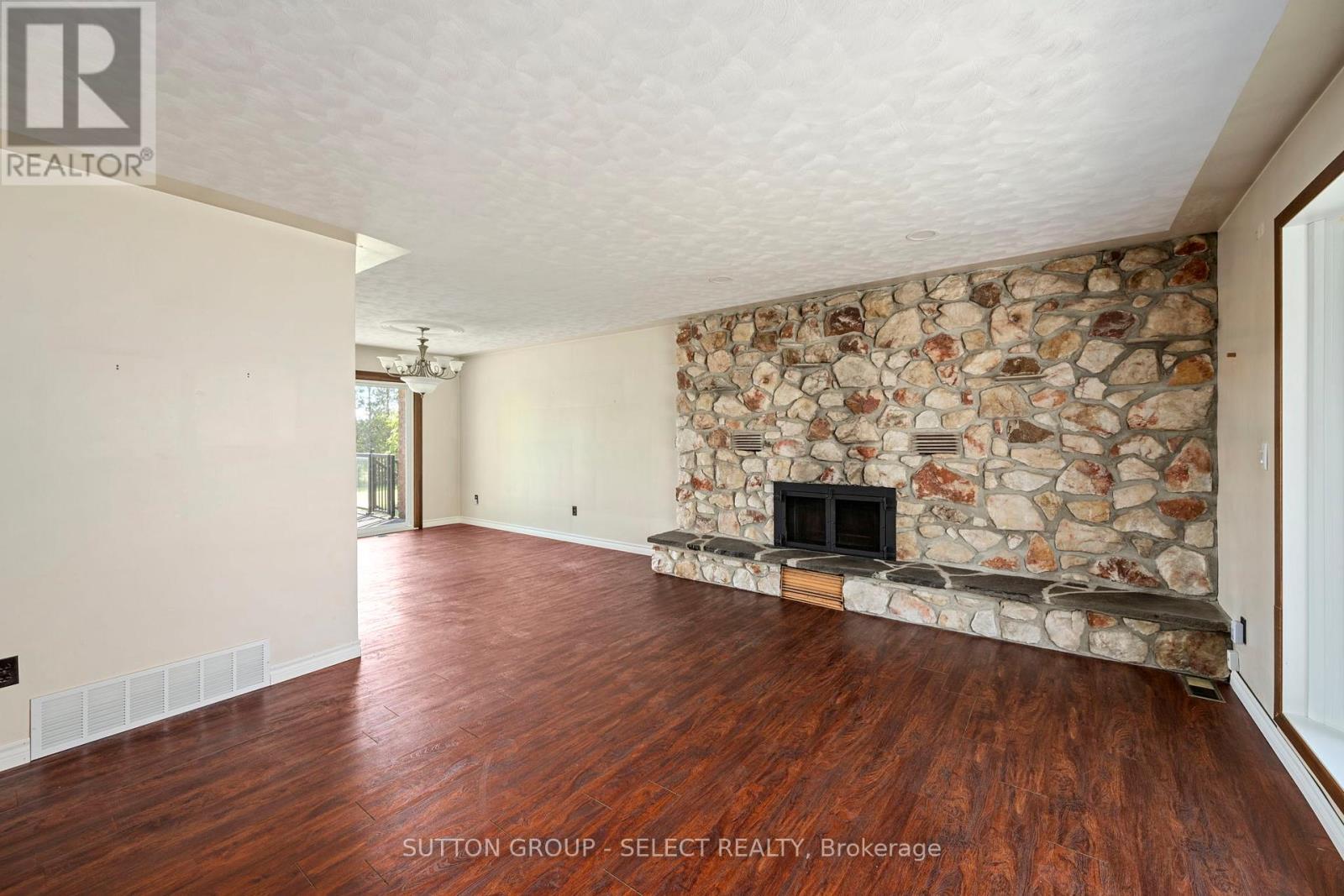 25752 Poplar Hill Road, Middlesex Centre, Ontario  N0M 1P0 - Photo 15 - X13154116