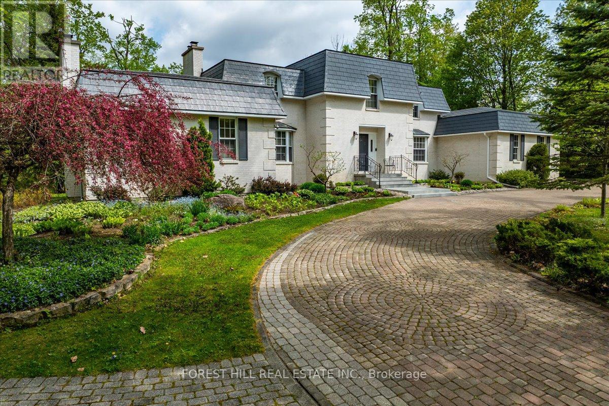 1836 Quantz Crescent, Innisfil, Ontario L9S 1X2 - Photo 2 - N12792292