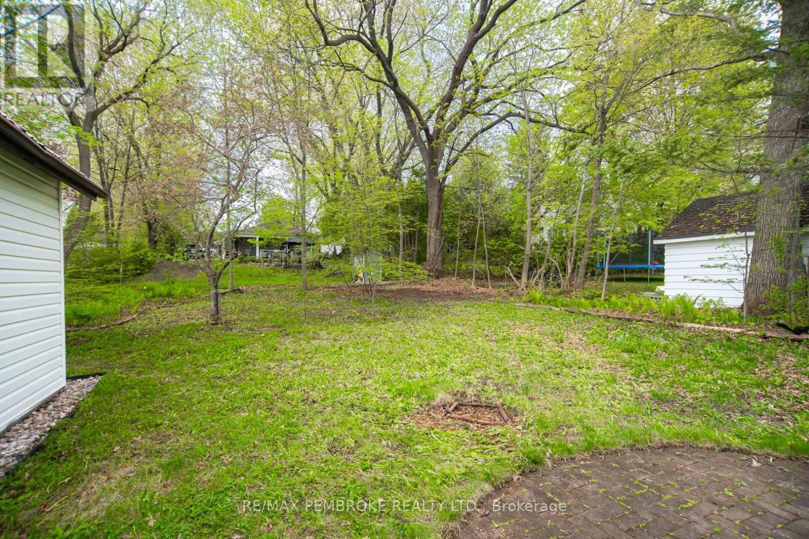 348 Esther Street, Pembroke, Ontario  K8A 3C8 - Photo 25 - X13153786